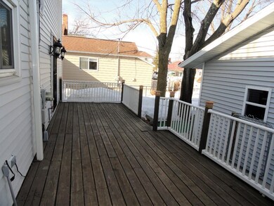 211 S 3rd St, Tomahawk, WI 54487 - photo 5