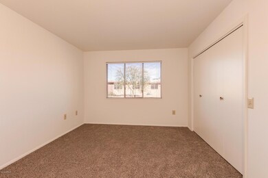 13822 N 111th Ave unit 17H, Sun City, AZ 85351 - photo 3