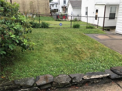 40 E Bertsch St, Lansford, PA 18232 - photo 4