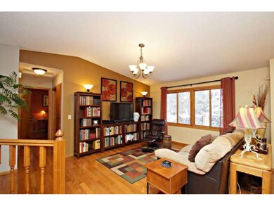 Vaulted Ceilings, Wood flooring, viewing windows t