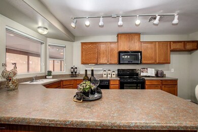 1350 W 13th Ave  (5)