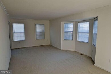 9371 Kings Post Ct, Laurel, MD 20723 - photo 4