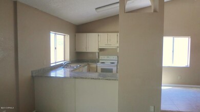 OPEN KITCHEN