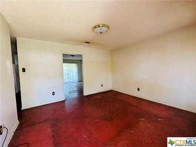 1714 Pleasant Ln, Copperas Cove, TX 76522 - photo 3