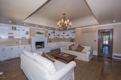 family room-3