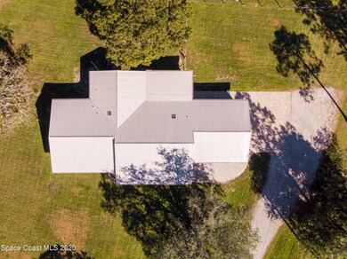 2610 Pinto Circle-6