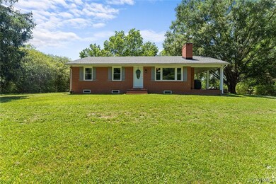 10 Acre surrounded by farm fields. Recent renovati