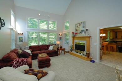 4640 Forest Creek-102
