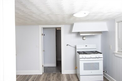 22 King St unit 2, Taunton, MA 02780 - photo 4