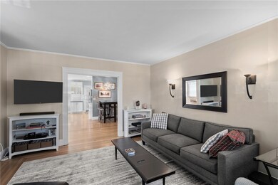 21 Whitwell Ave, Newport, RI 02840 - photo 3