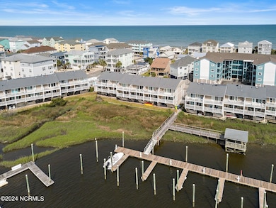 1405 Canal Dr unit 17, Carolina Beach, NC 28428 - photo 4