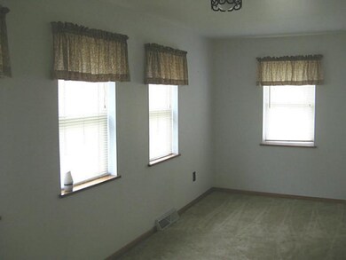 72 Oak St, Homer City, PA 15748 - photo 7