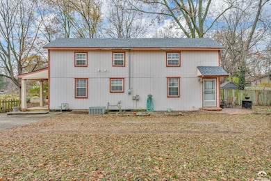 809 Maple St, Lawrence, KS 66044 - photo 5