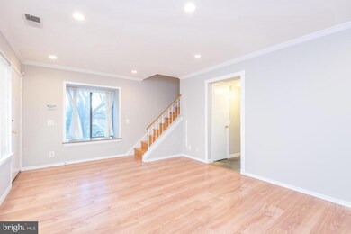 2618 Glengyle Dr unit 100, Vienna, VA 22181 - photo 5
