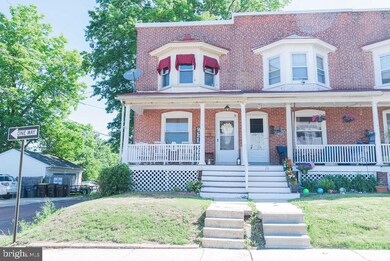 21 Fairview Ave, Lansdale, PA 19446 - photo 2