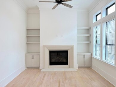 2122 Blalock Rd unit C, Houston, TX 77080 - photo 6