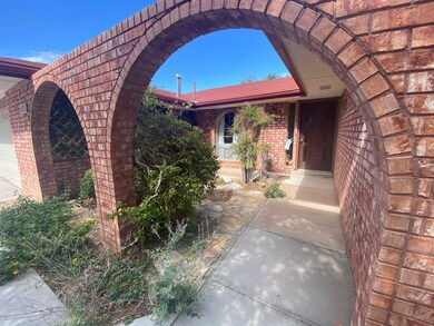 1413 Granada, Alamogordo, NM 88310 - photo 2