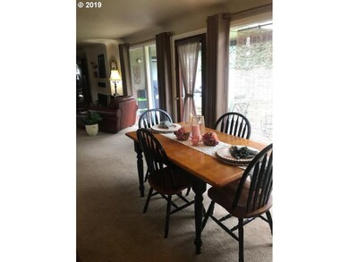 2575 Norkenzie Rd, Eugene, OR 97408 - photo 6