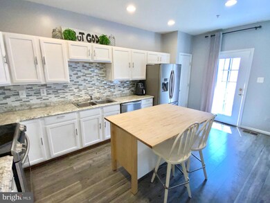 8119 Shannons Aly, Laurel, MD 20724 - photo 6