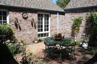 190 Hidden Valley Ln, Rogue River, OR 97537 - photo 3