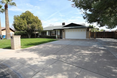 8605 N 18th Dr, Phoenix, AZ 85021 - photo 2