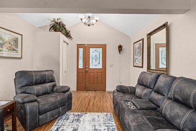 07-164 E Cedar Loop