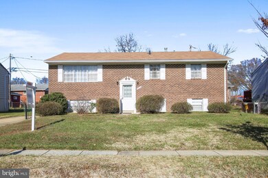 8904 Mark Place, Laurel, MD 20708 - photo 4