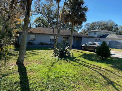 209 Ponderosa Dr, Deland, FL 32724 - photo 5