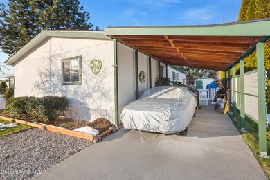 003_Carport