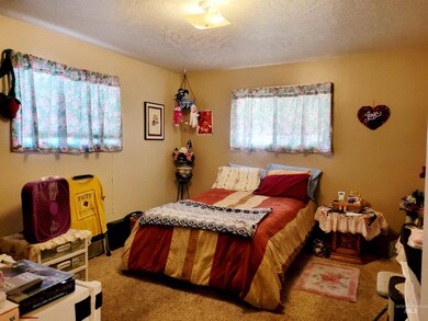 312 W 19th St, Burley, ID 83318 - photo 6