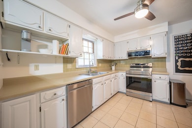 Kitchen 1