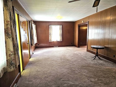 1911 Fuller St, Winfield, KS 67156 - photo 4