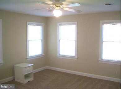 7307 Bloomsbury Ln, Spotsylvania, VA 22553 - photo 6