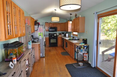 308 Jake Ln, Hampshire, IL 60140 - photo 6