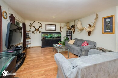 2770 Meadow Lakes Loop Wasilla-large-004
