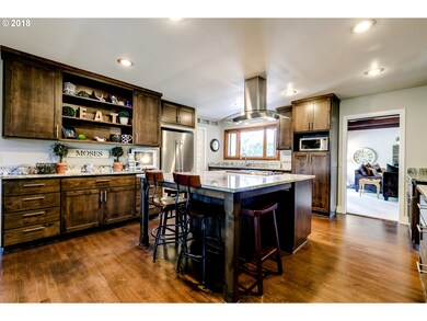 2881 Tomahawk Ln, Eugene, OR 97401 - photo 7