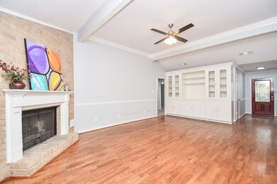 15330 Meadow Village Dr, Houston, TX 77095 - photo 4