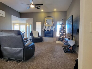 1105 San Cristo St, Alamogordo, NM 88310 - photo 2