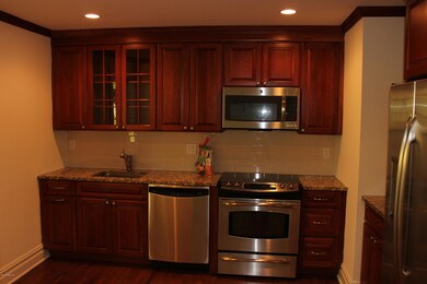 255 Weaver St unit 6F, Greenwich, CT 06831 - photo 3