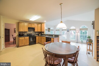 3 Broadbridge Rd, Rosedale, MD 21237 - photo 5