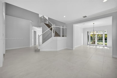 1781 Harbor Pointe Cir, Weston, FL 33327 - photo 2