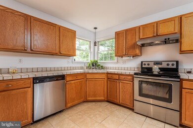 543 Kenan St, Taneytown, MD 21787 - photo 6