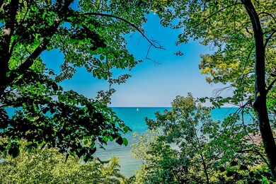 22_1501WWaterSt24_87_LakeView_HiRes