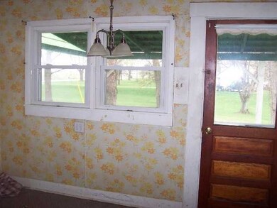 2505 N Court St, Circleville, OH 43113 - photo 5