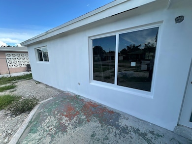 216 NE 26th St, Pompano Beach, FL 33064 - photo 7