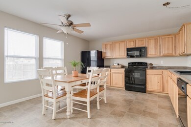 1514 Ellington Dr Oshtemo-5