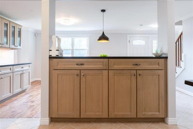 27 Durham St, Nashua, NH 03063 - photo 7