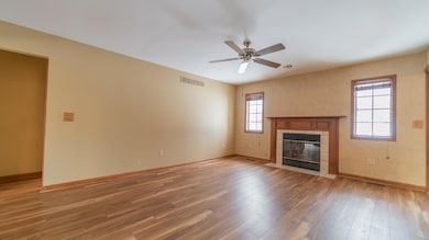 312 Fairfield Dr, Crown Point, IN 46307 - photo 6