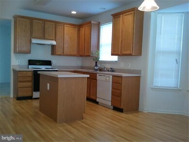 452 Huntingdon Dr, Williamstown, NJ 08094 - photo 6