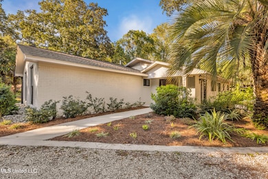 1105 E Cherokee Glen, Ocean Springs, MS 39564 - photo 6